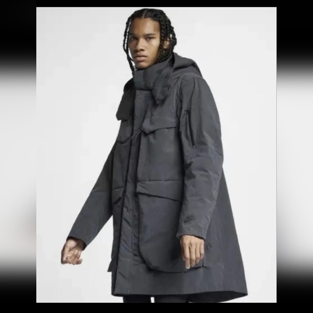 Women’s Black Puffer-Lined Parka Jacket